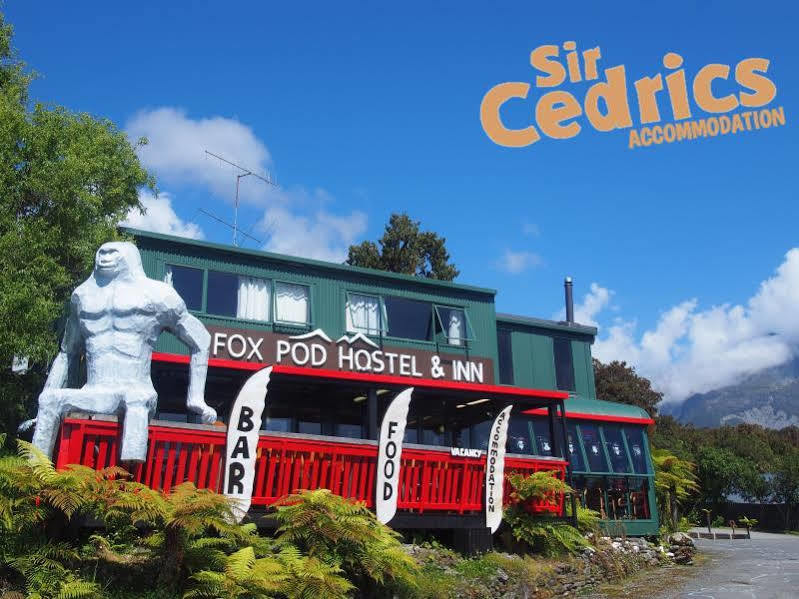 Fox Glacier Pod Hostel & Inn Екстериор снимка
