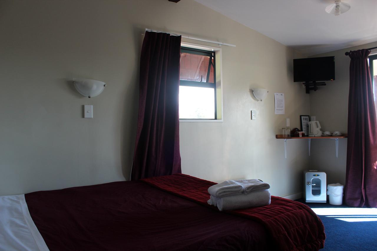 Fox Glacier Pod Hostel & Inn Екстериор снимка