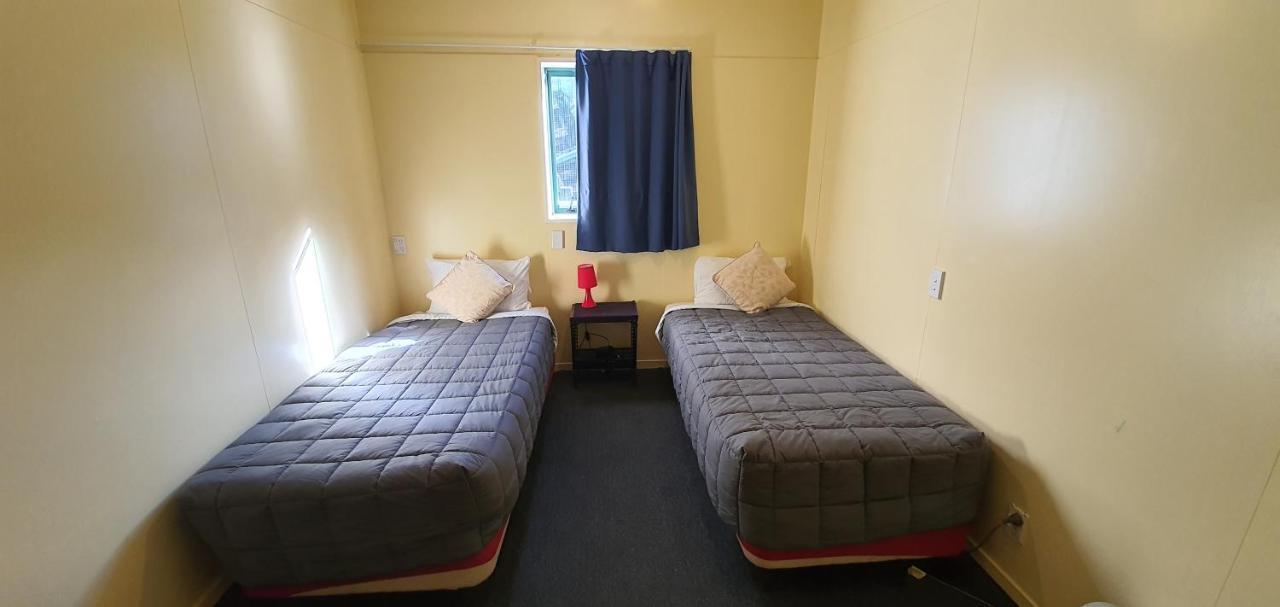 Fox Glacier Pod Hostel & Inn Екстериор снимка